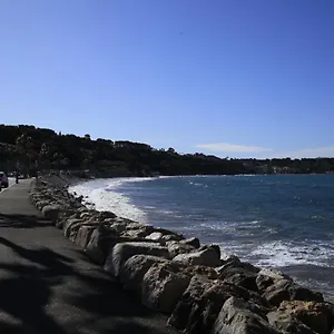 Mama Quilla Avec Piscine à 5 Minutes à Pied Des Plages Hébergement de vacances Sanary-sur-Mer